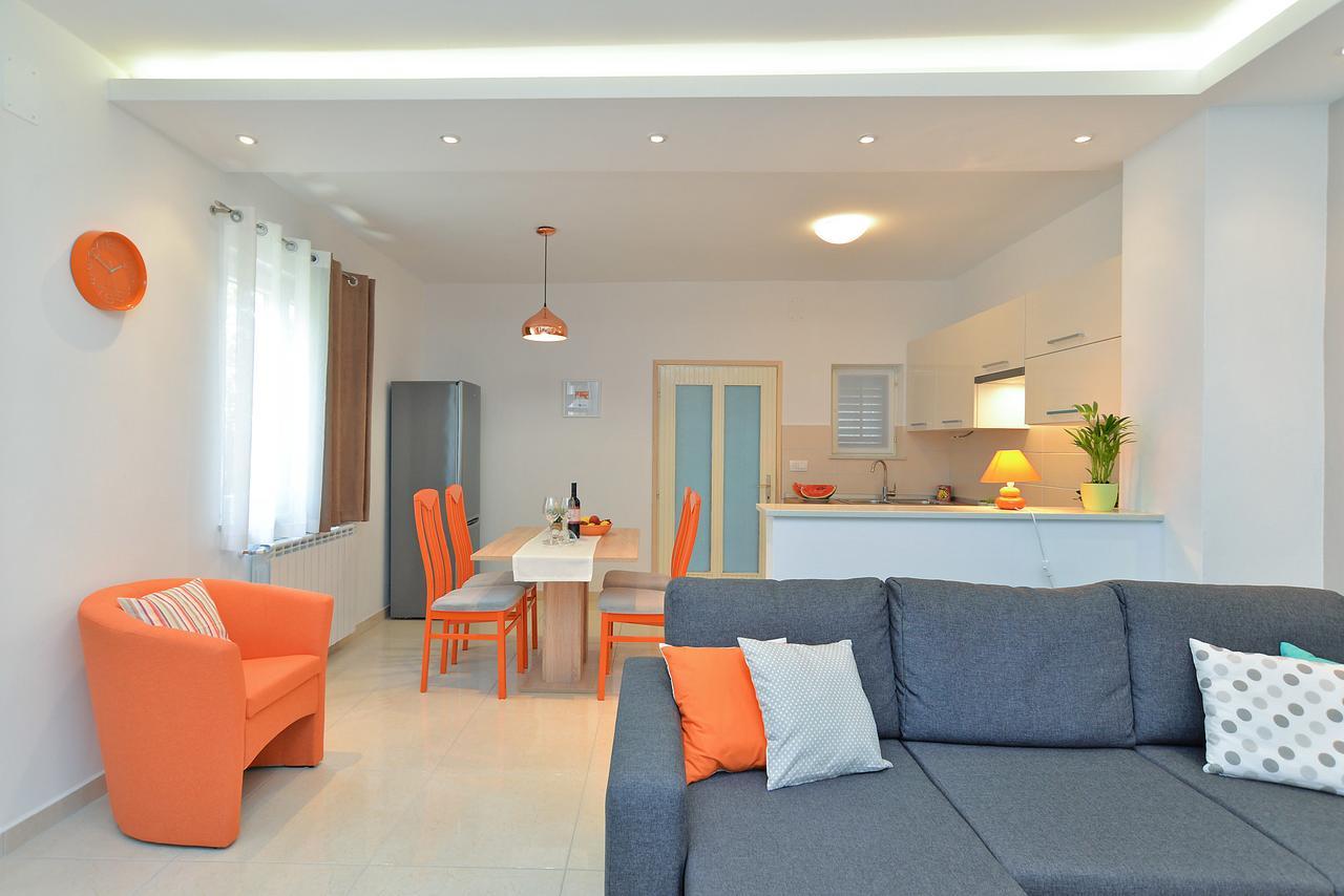 Apartments Olivera 1726 풀라 외부 사진