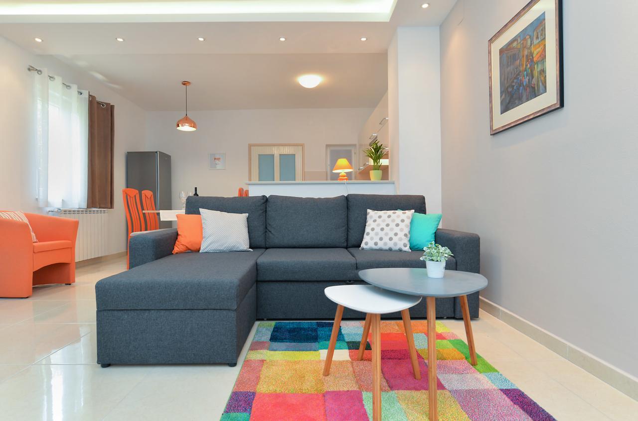 Apartments Olivera 1726 풀라 외부 사진