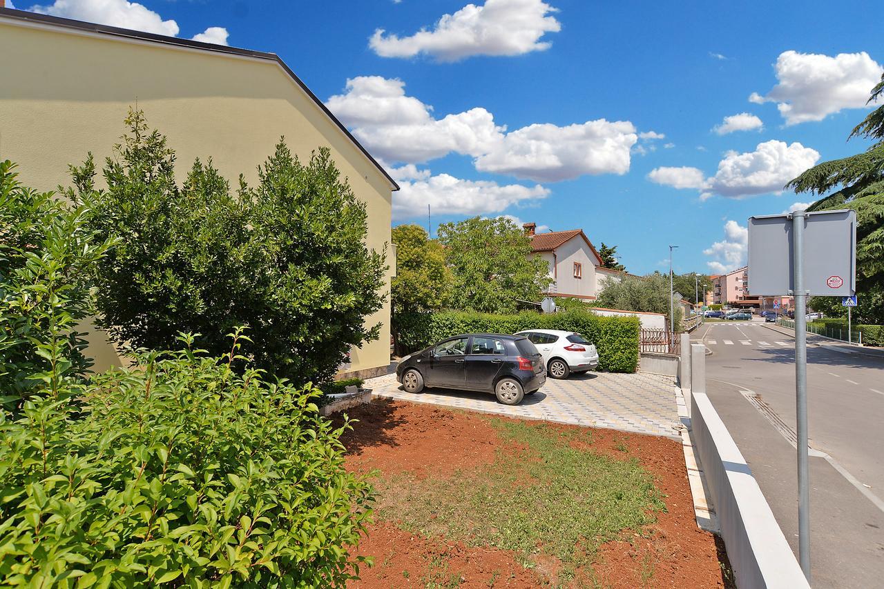 Apartments Olivera 1726 풀라 외부 사진